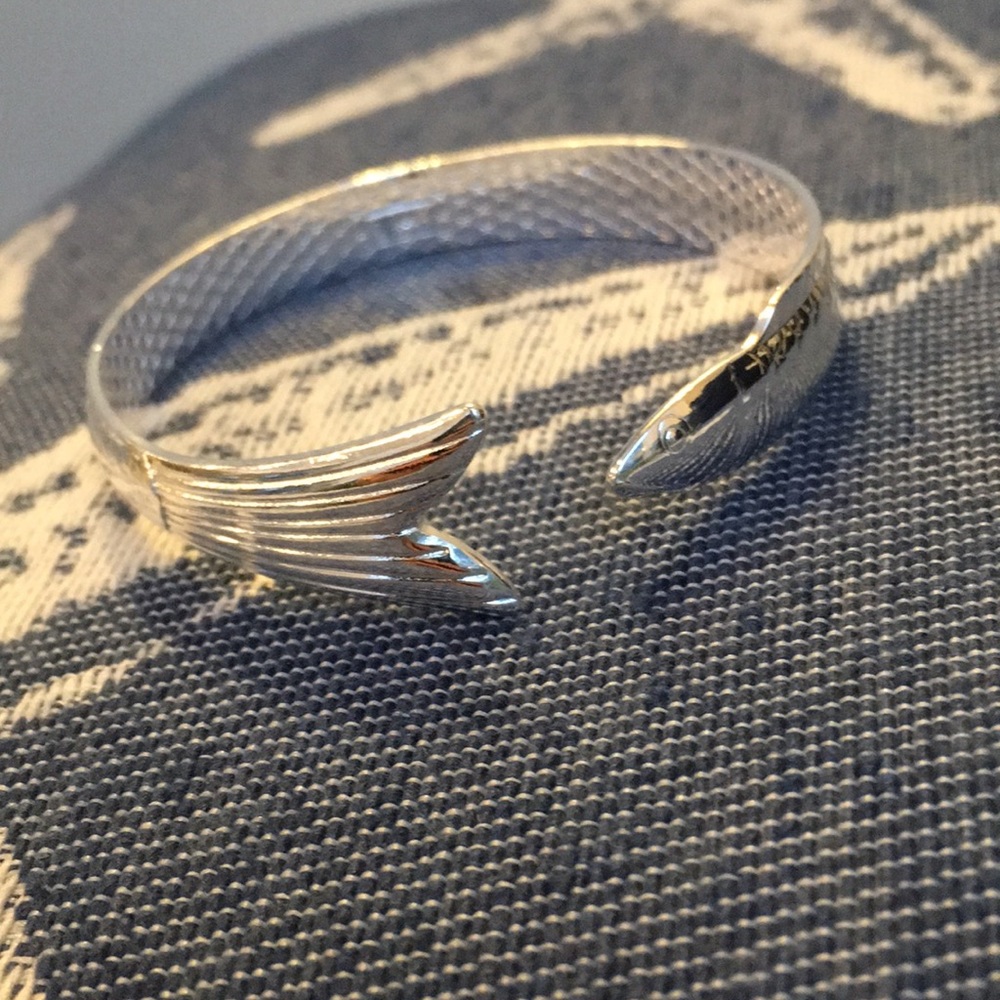 Brand NEW Cape Cod Style Fish Bracelet Cuff 🐟 - Picture 4 of 8